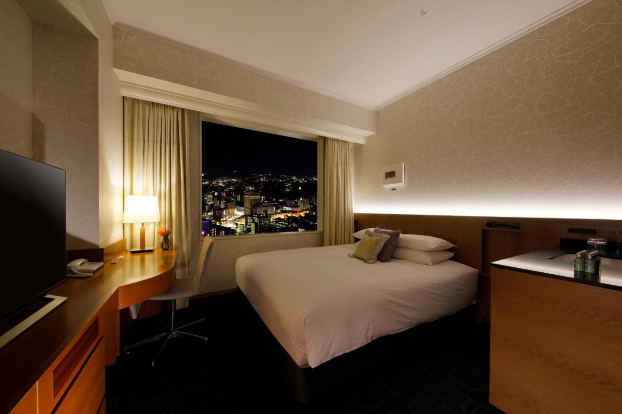 Hotel Nikko Kanazawa Bagian luar foto A room at the hotel