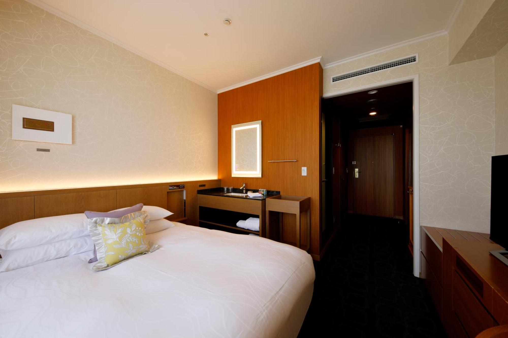 Hotel Nikko Kanazawa Bagian luar foto A room at the hotel