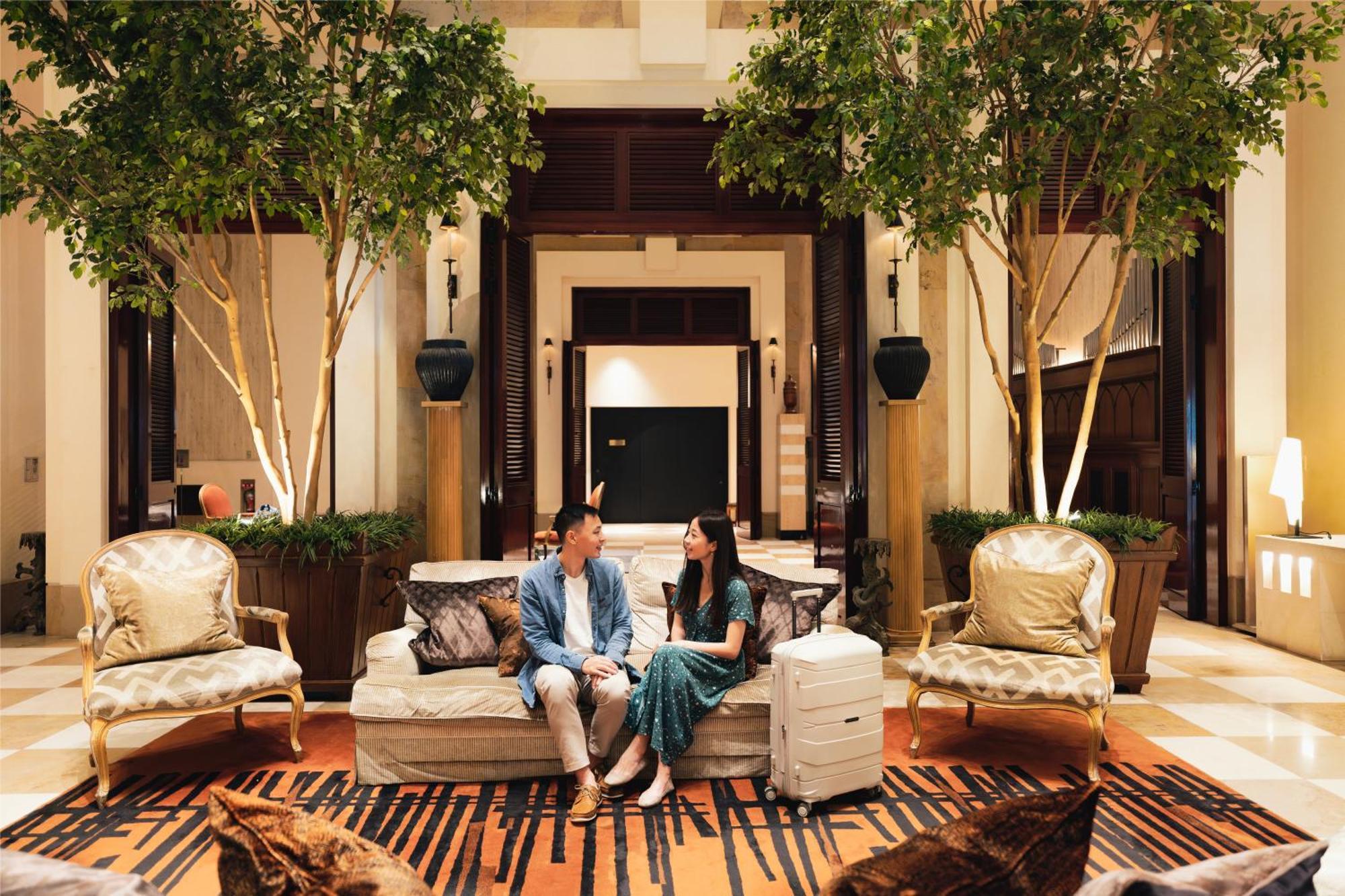 Hotel Nikko Kanazawa Bagian luar foto The lobby of the Ritz-Carlton, Dubai