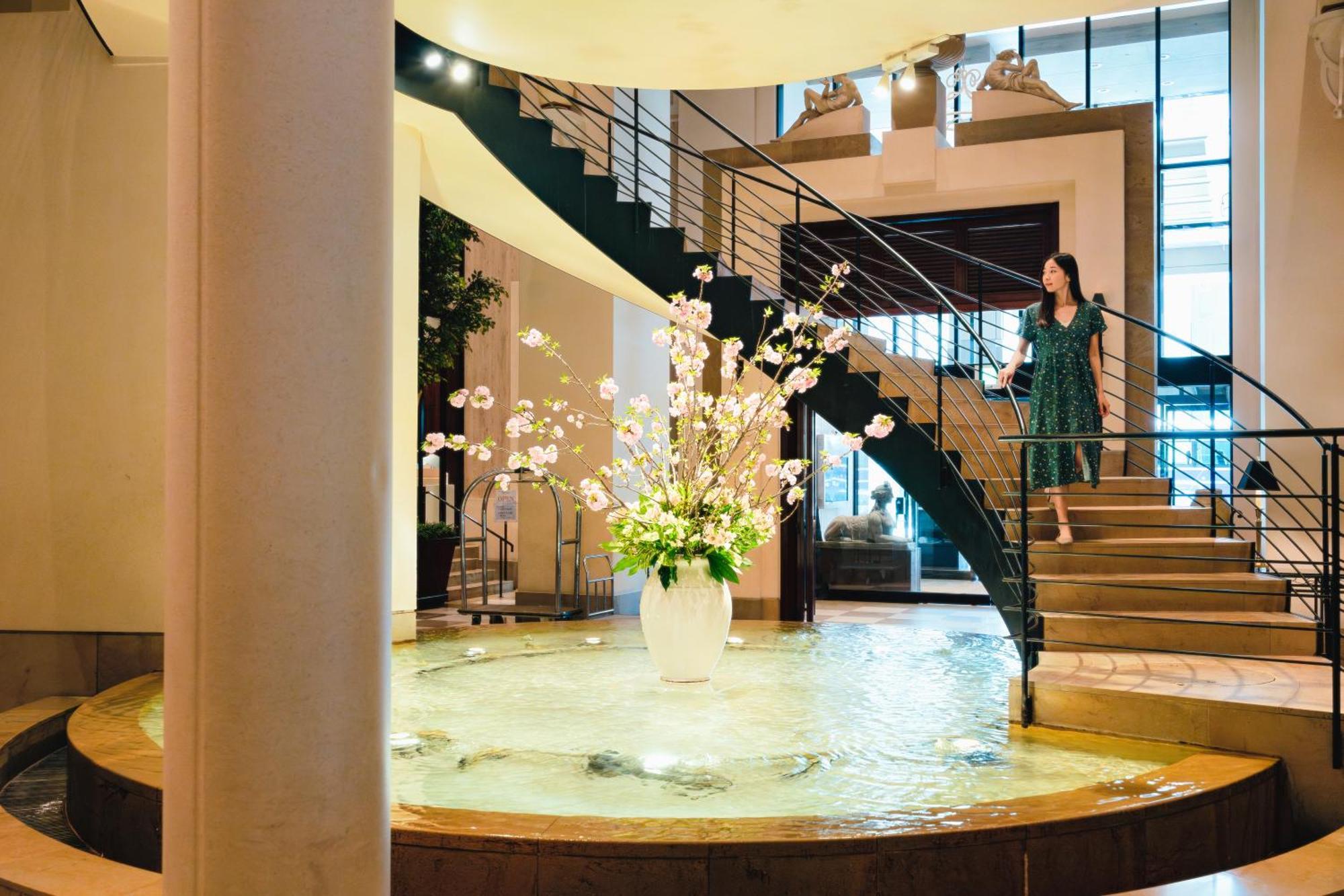 Hotel Nikko Kanazawa Bagian luar foto The lobby of the hotel